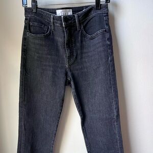EUC Karolina Hi Rise Straight Leg Cut Off Jeans; size 28